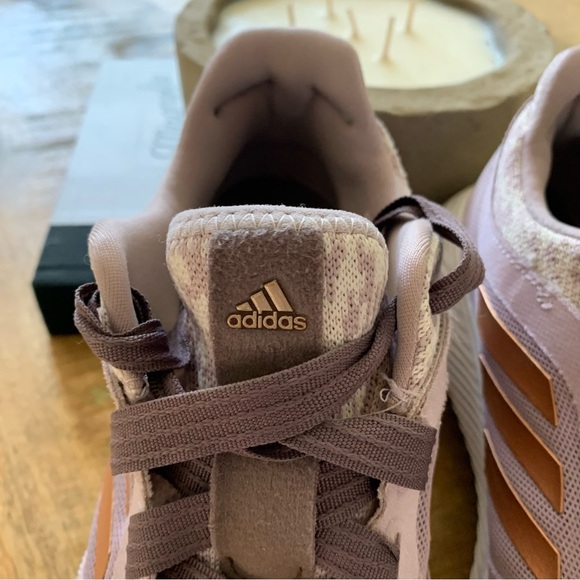 Adidas Women's Edge Lux 3 Running Shoe Soft Vision Copper metallic Vision Sz 7.5 - Picture 10 of 12